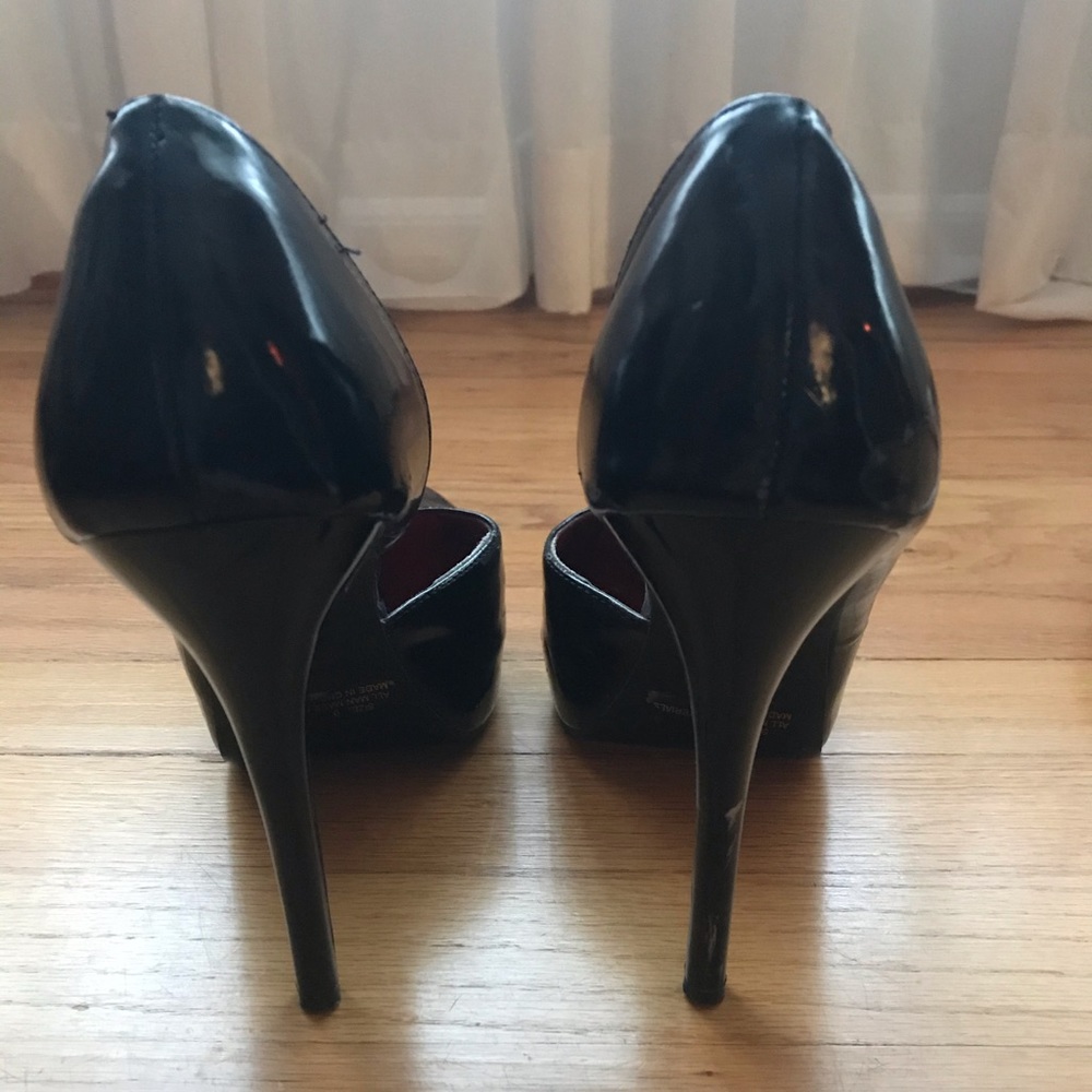 Black platform heels - Picture 3 of 3